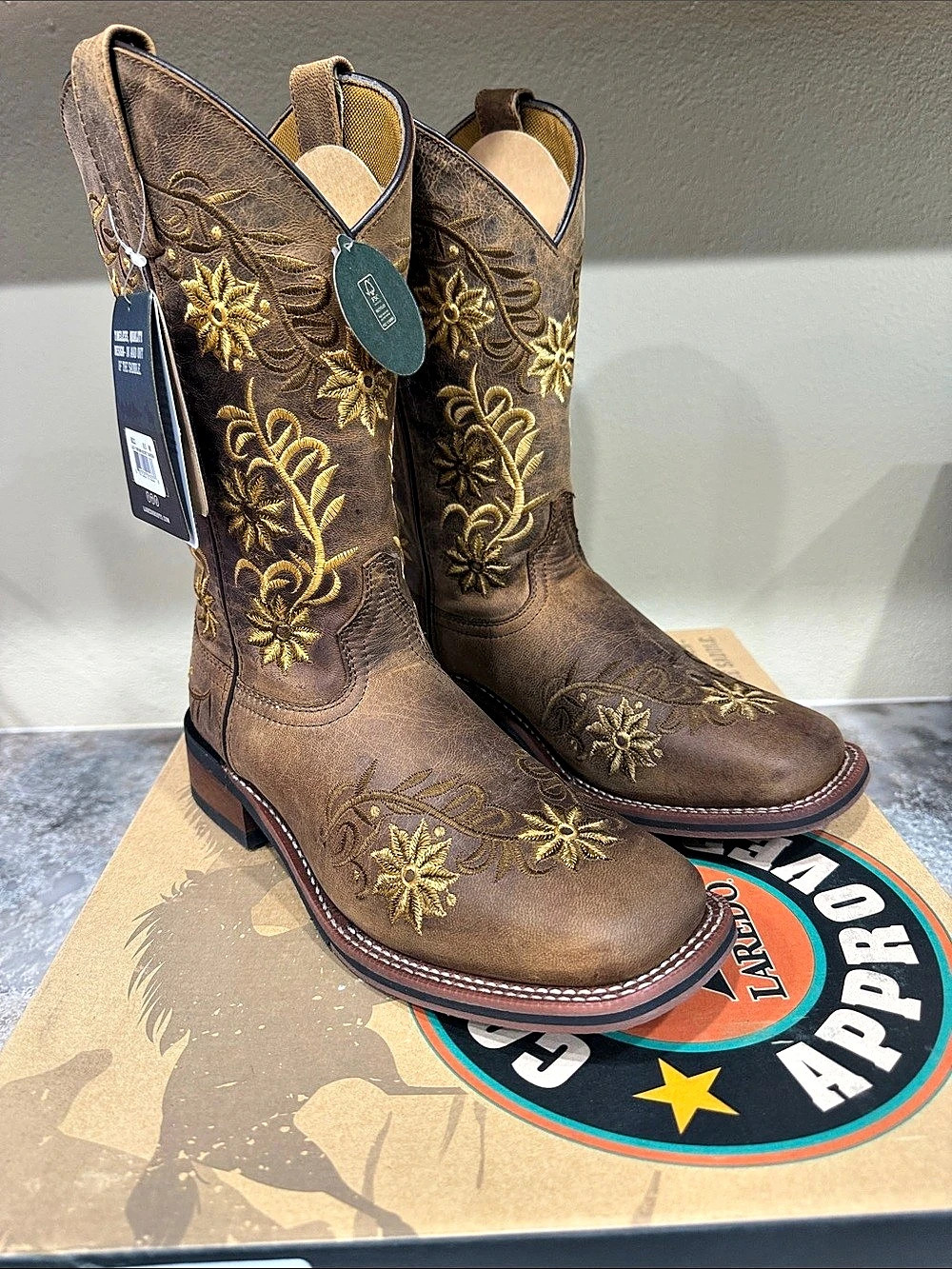 Laredo Secret Garden Women's Floral Embroidered Western Boots NWT